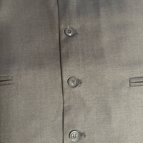 Perry‎ Ellis Kids Gray Vest - Picture 2 of 11